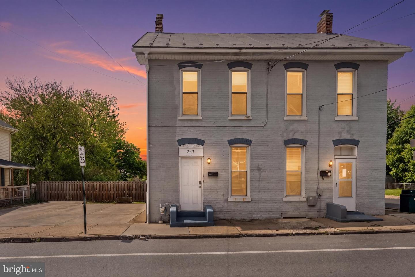 247 N Mulberry Street
