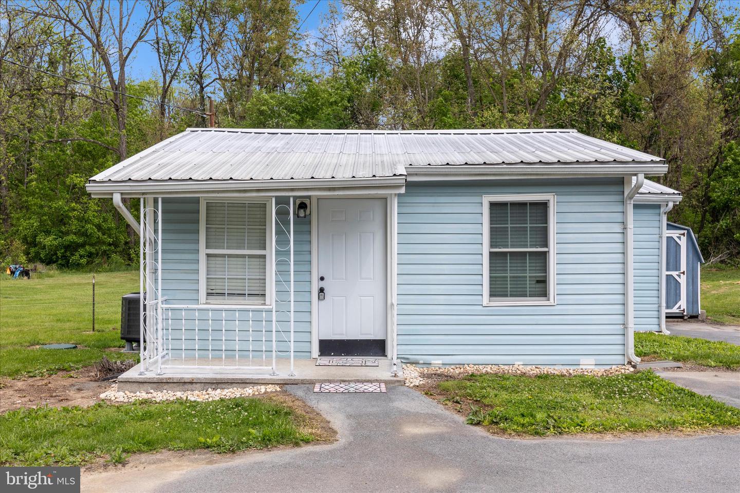 15442 Falling Waters Road, Williamsport