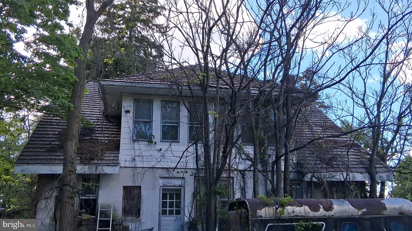 12637 Bradbury Avenue, Smithsburg