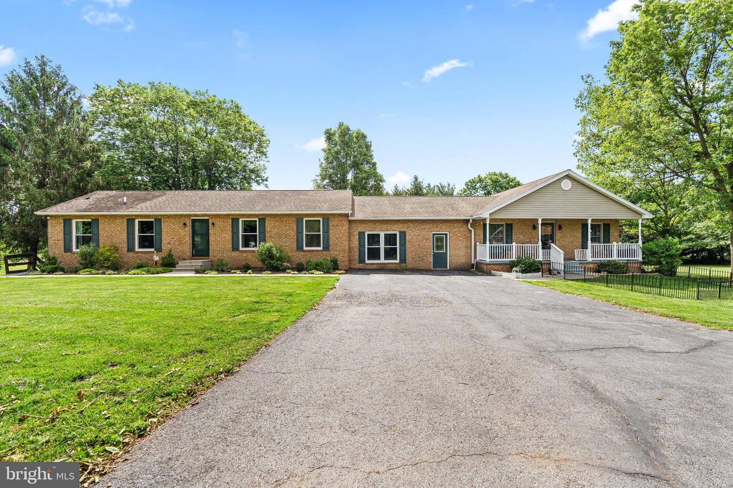 14433 Hicksville Road
