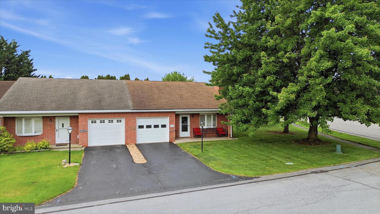 18001 Putter Drive, Hagerstown