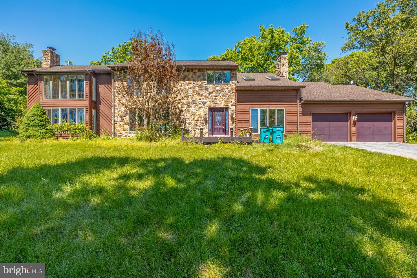 20001 Cherry Hill Cir