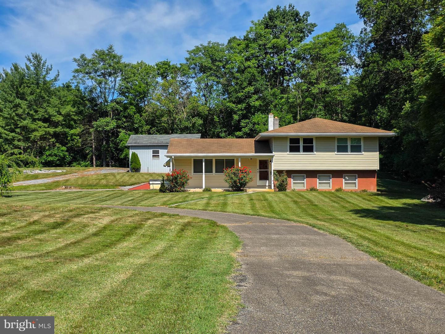8522 Neck Rd