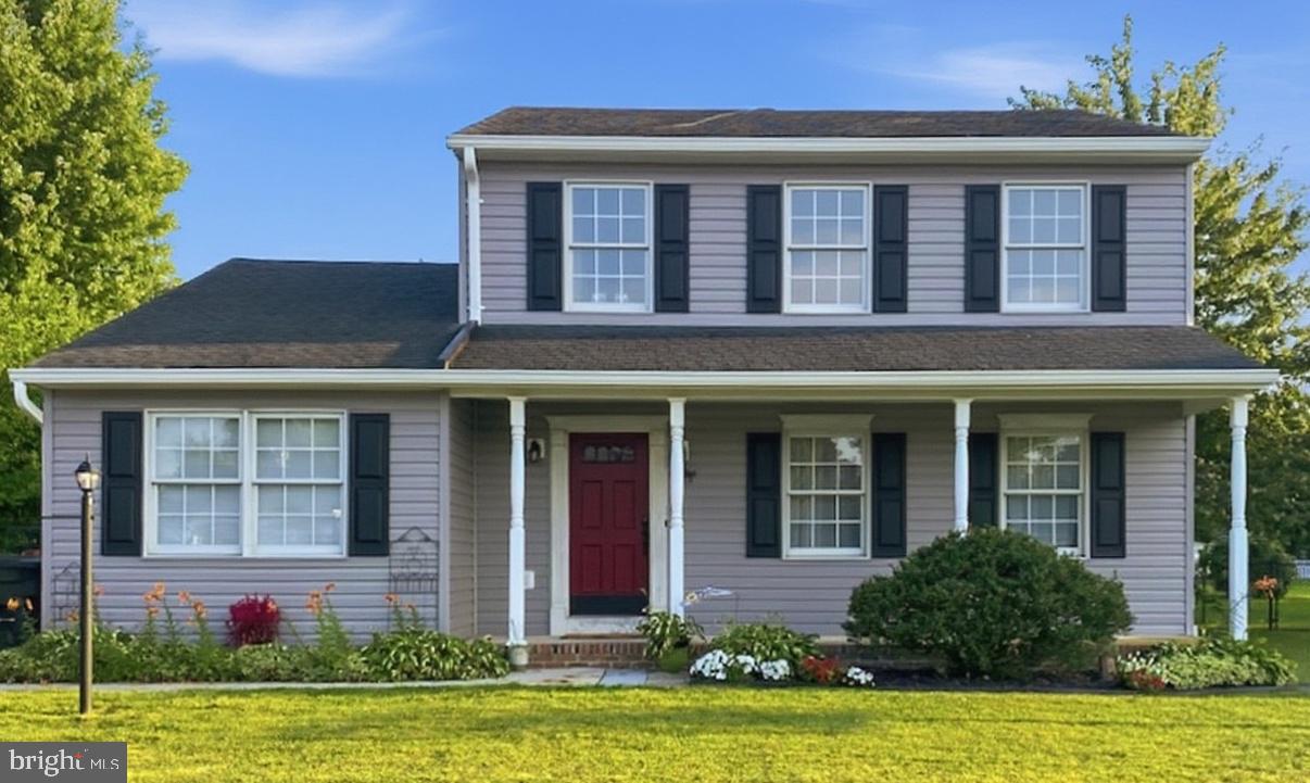 123 Sherris Way