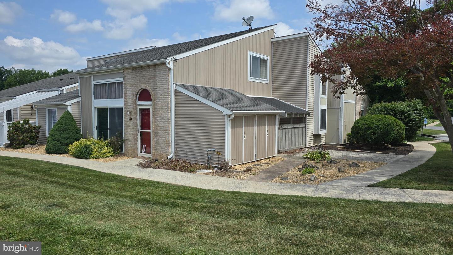 1500 Kensington Drive