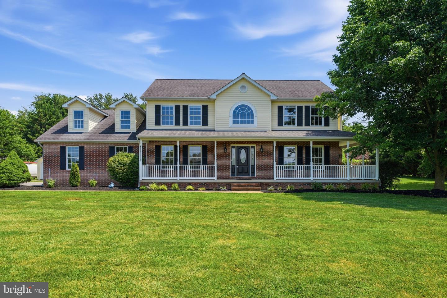 5325 Hollow Tree Lane
