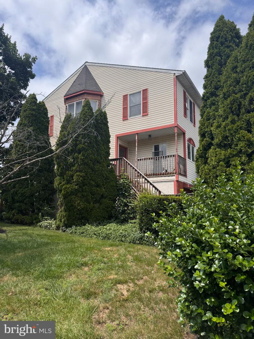 600 Picadilly Drive