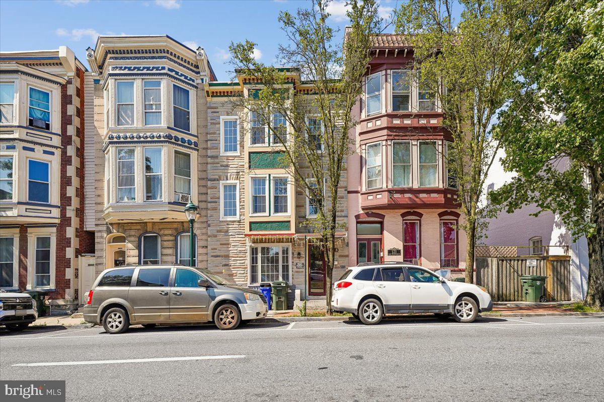 123 E Franklin Street