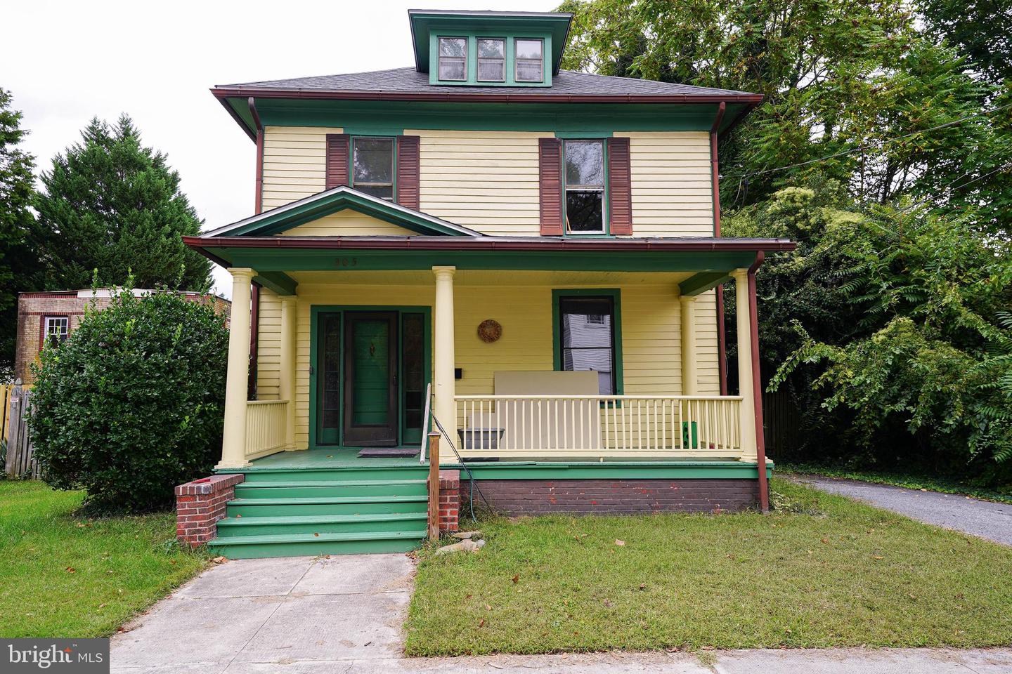 305 Gay Street, Salisbury