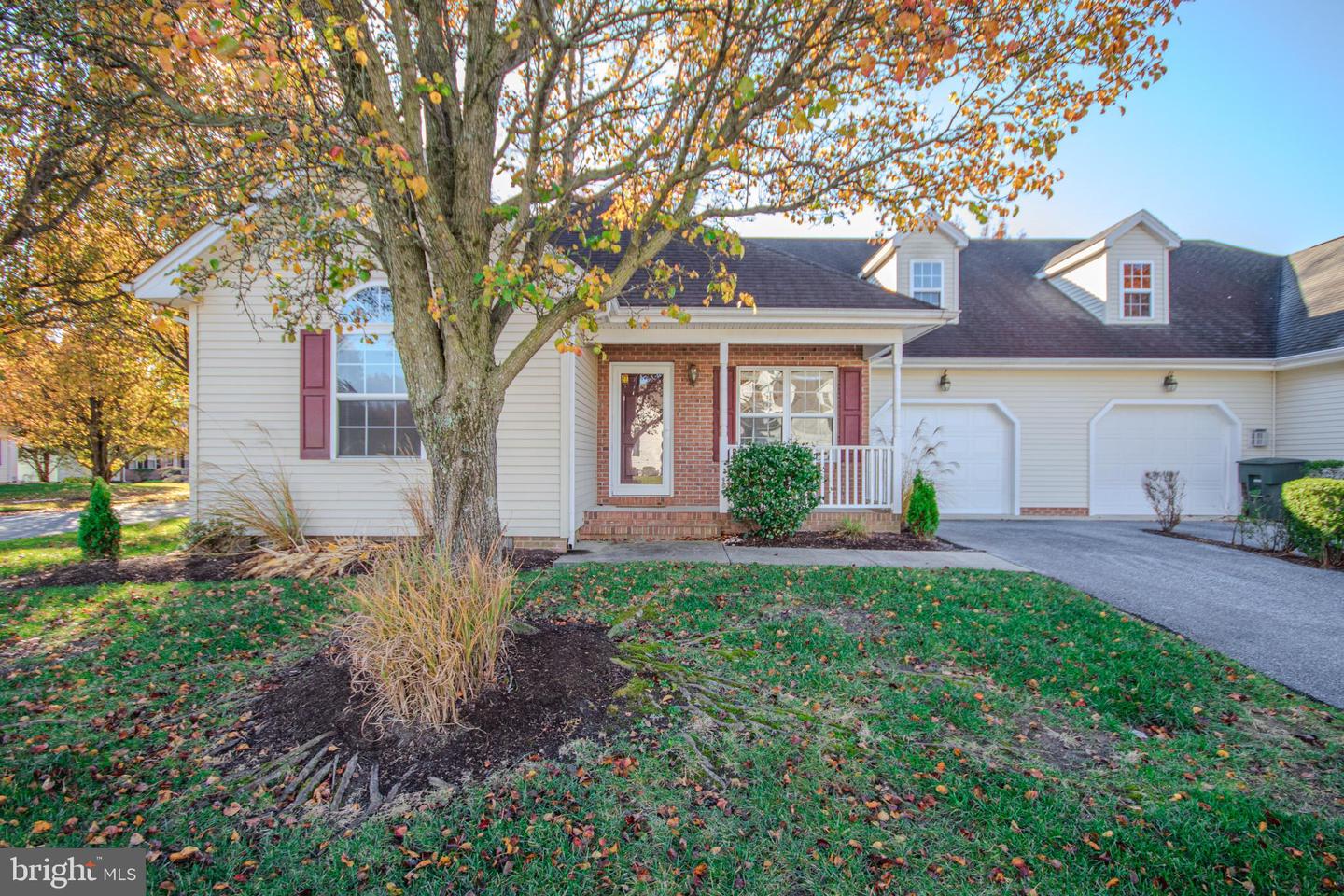 900 Emerald Court, Salisbury