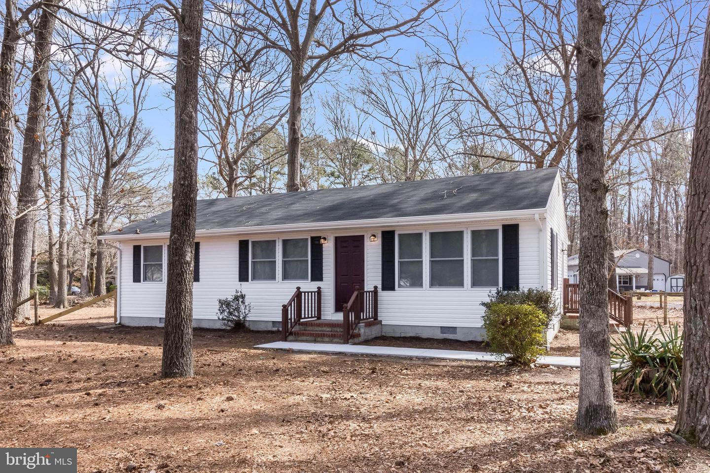 8761 N West Road, Salisbury
