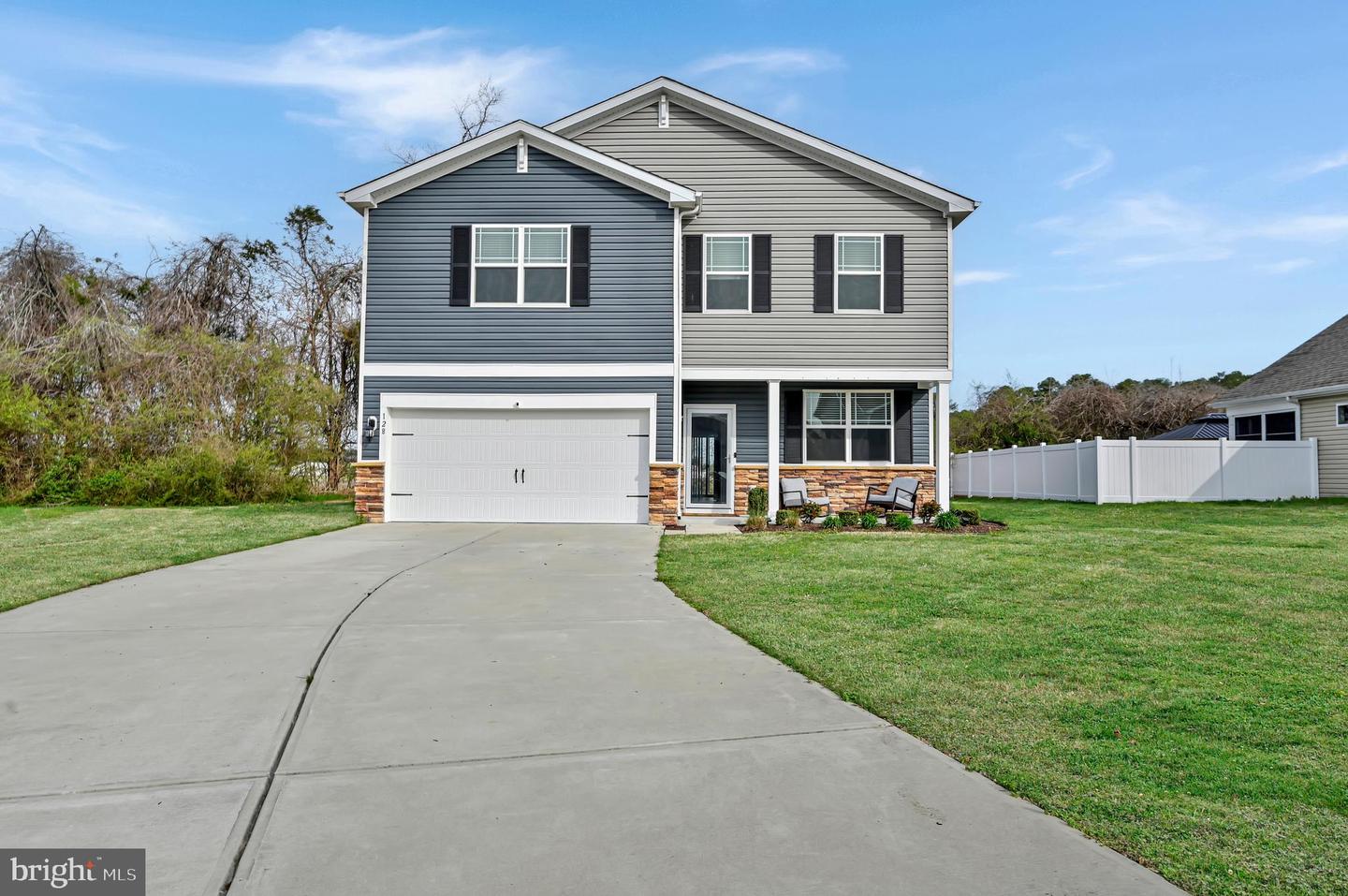 128 Hunters Way, Salisbury
