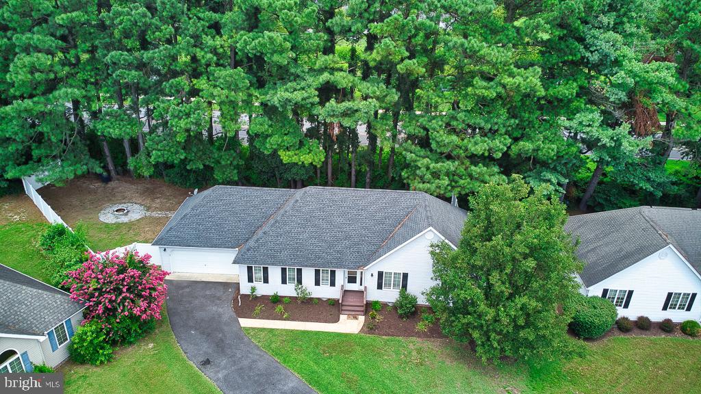 700 E Upland Court, Salisbury