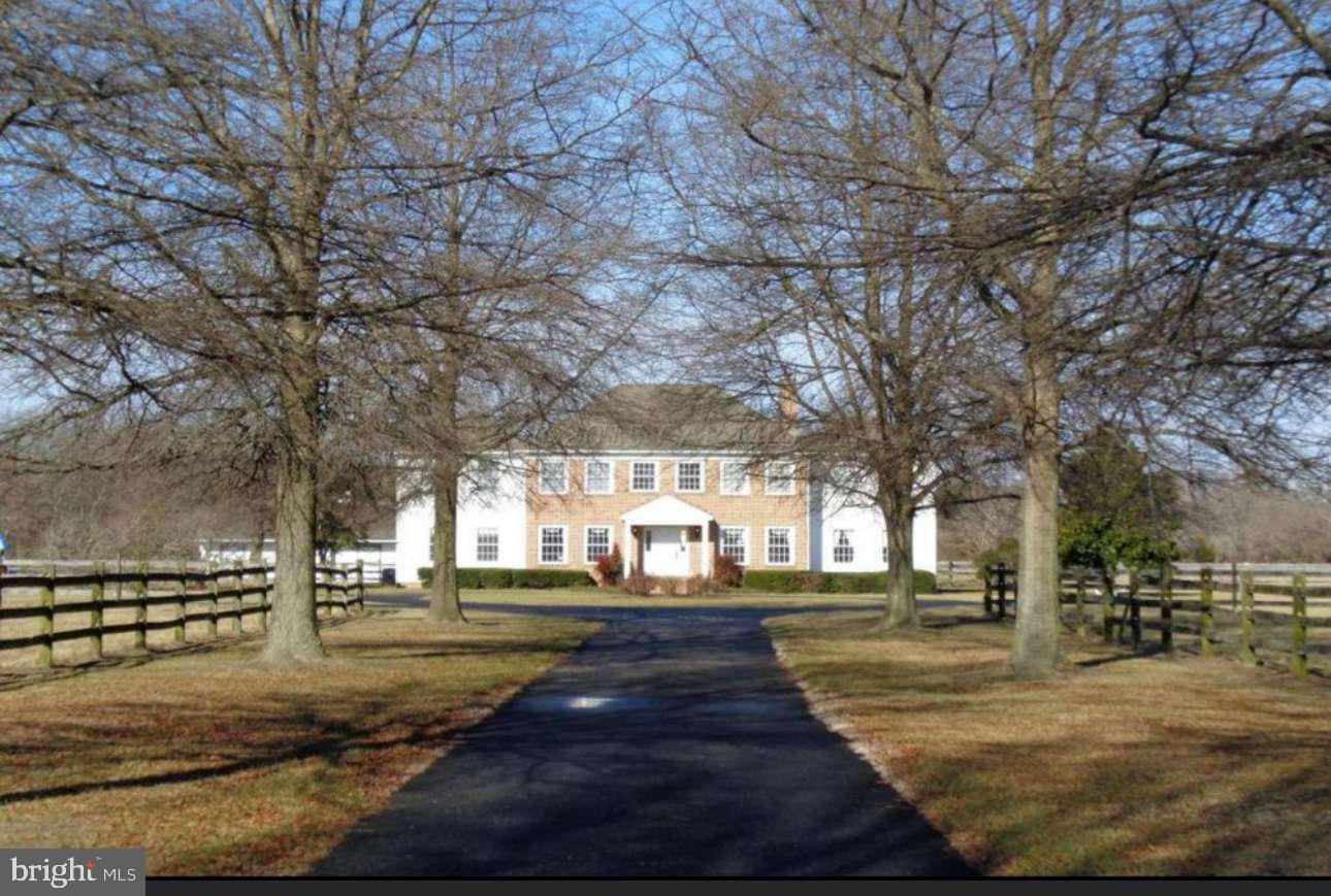 26694 Pemberton Drive, Salisbury