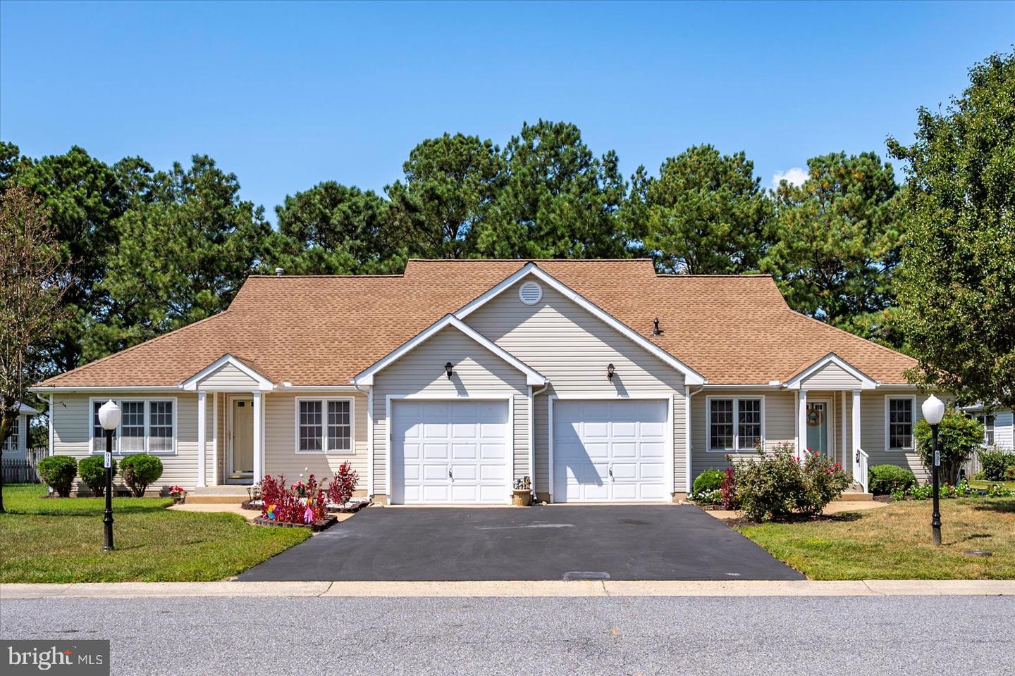 932 W Schumaker Manor Drive, Salisbury