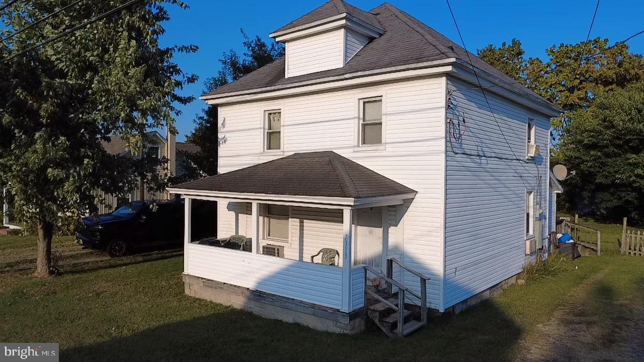 7313 Canal Street, Willards