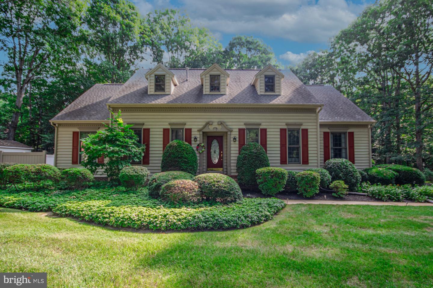 5461 Loch Ness Terrace, Salisbury