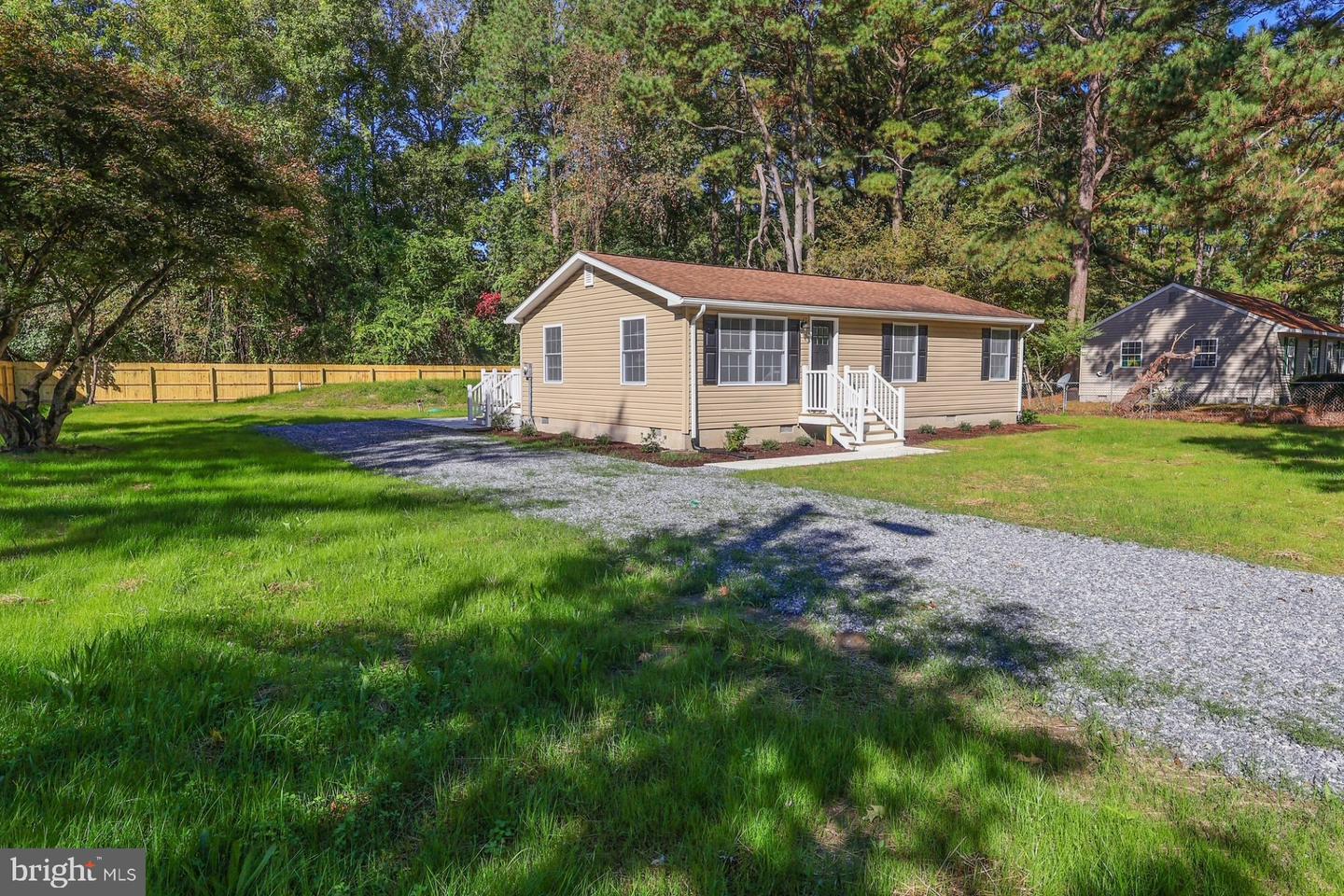 667 Cook Drive, Salisbury