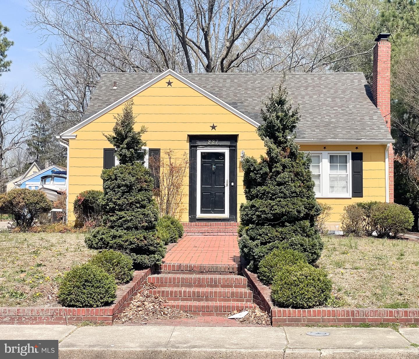 227 South Blvd