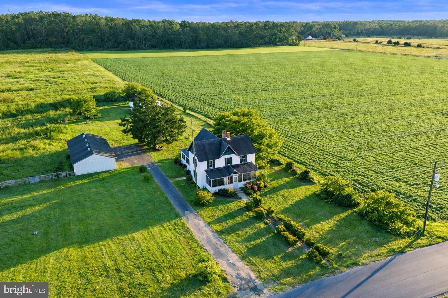 210 Chestnut Tree Road, Hebron