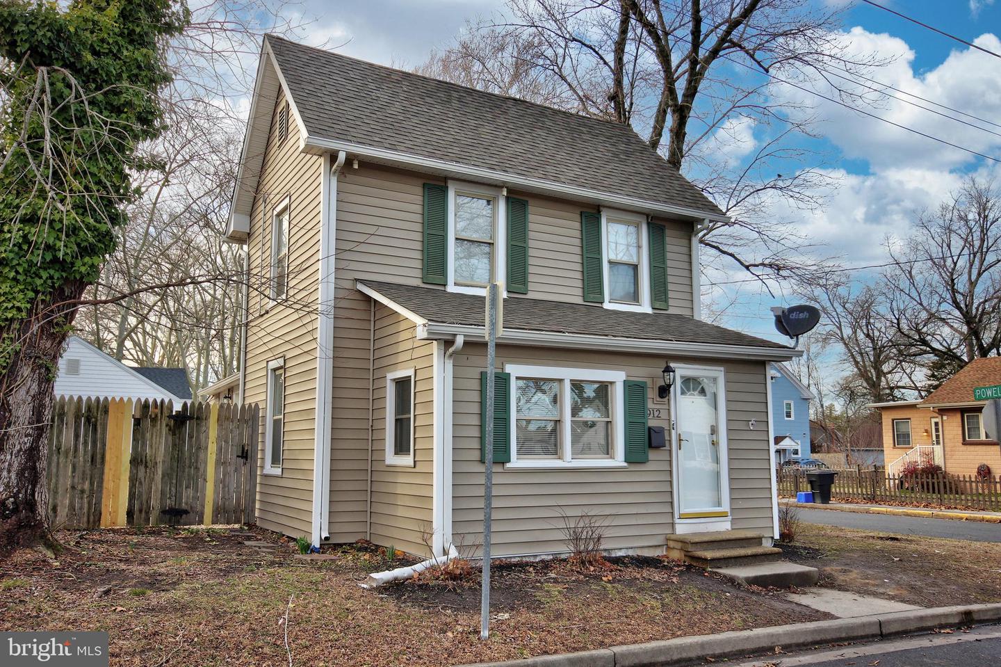 912 Hanover Street, Salisbury