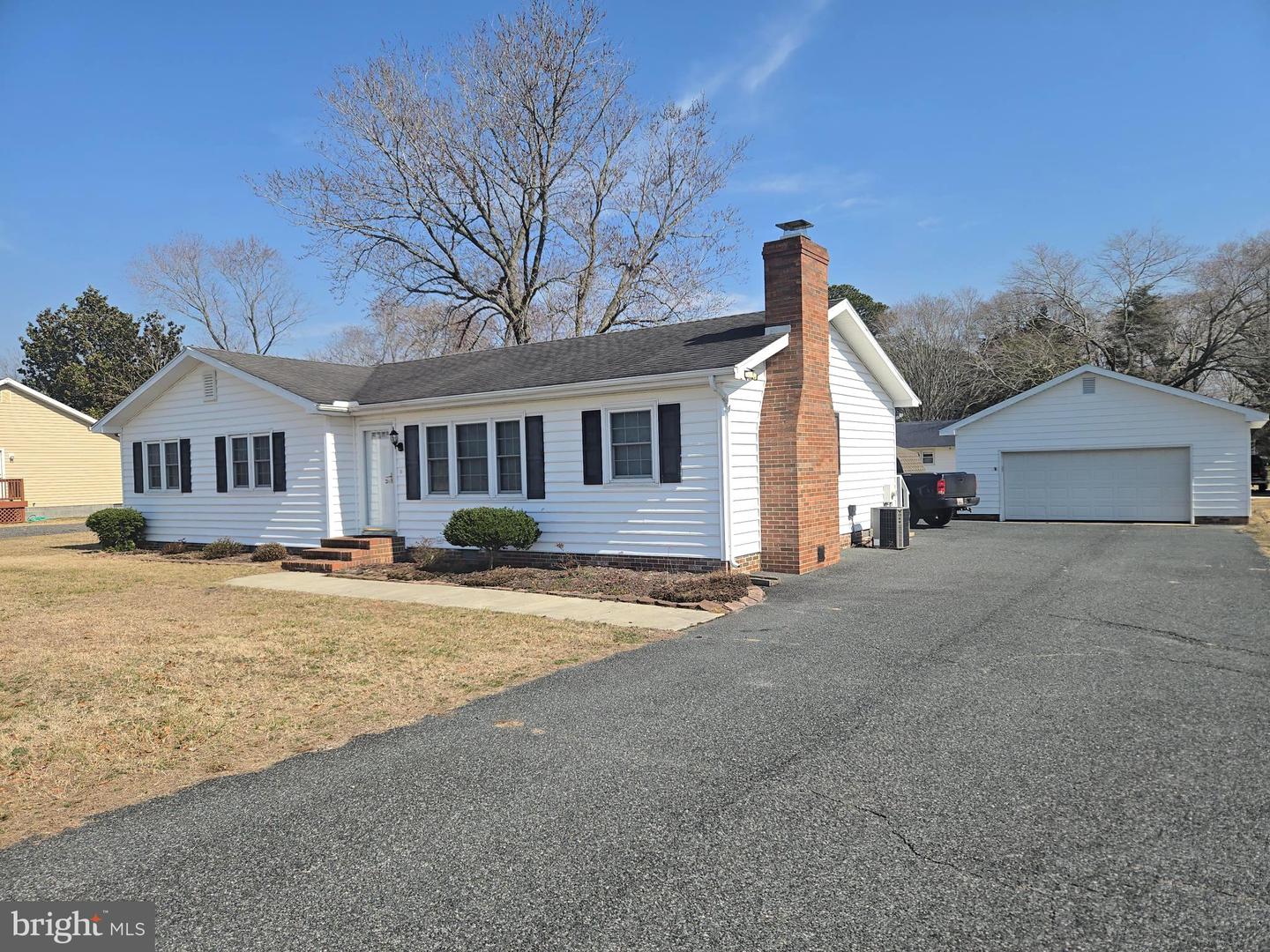 415 Beaglin Park Drive, Salisbury