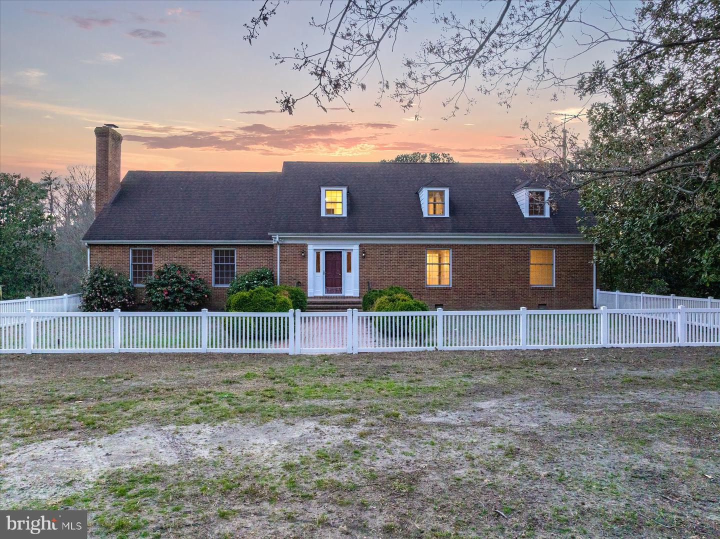 27980 Pemberton