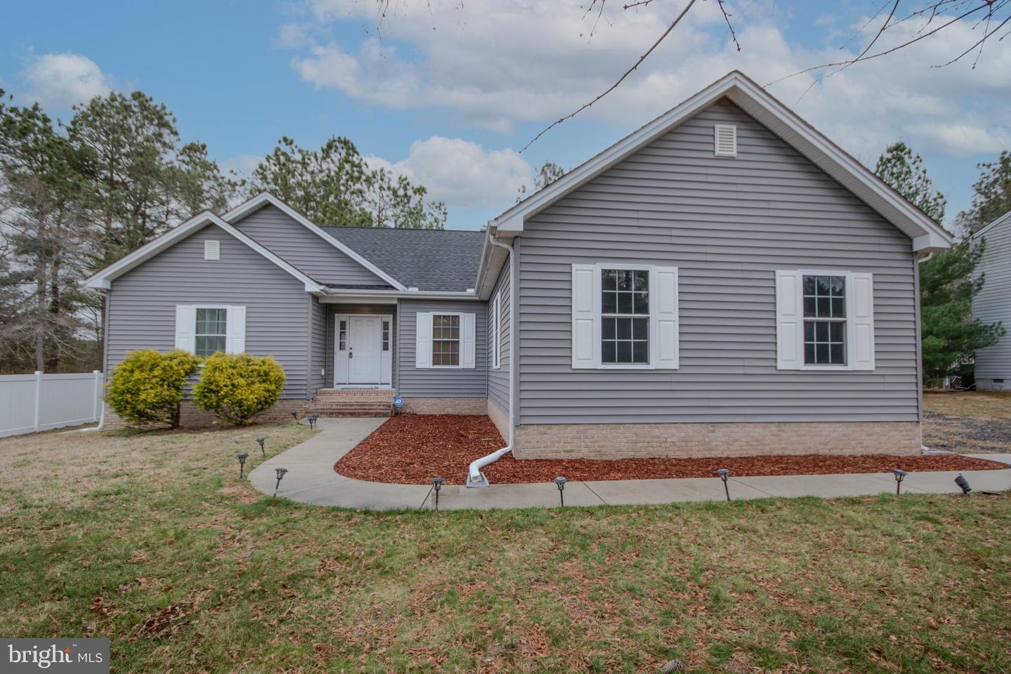 5987 Deer Creek Drive, Pittsville