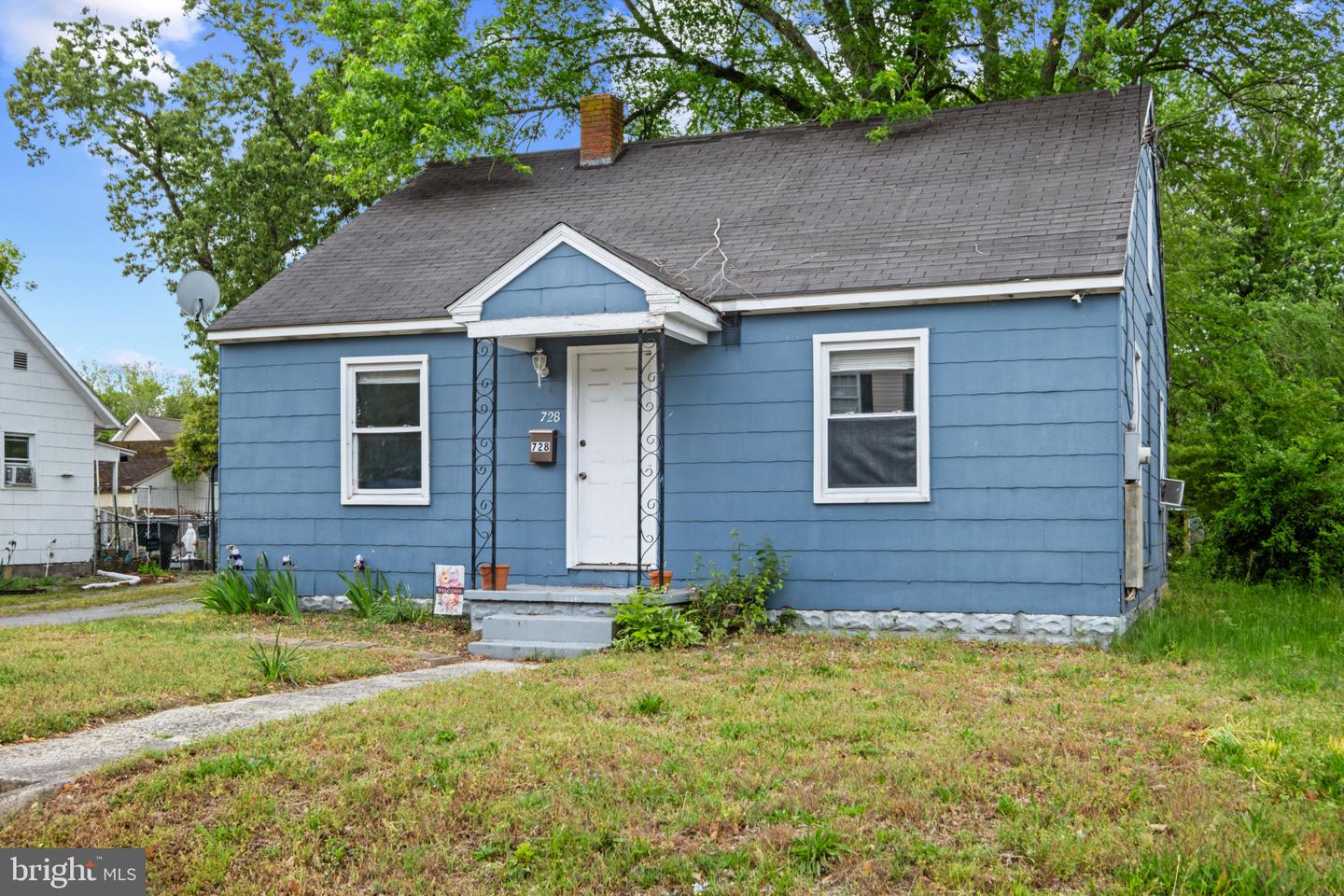 728 Jackson St