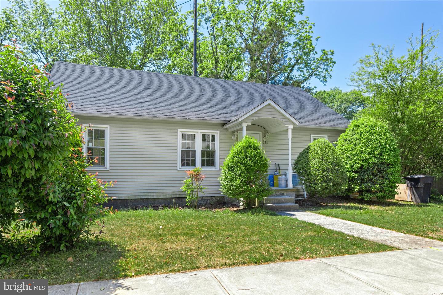 226 North Boulevard