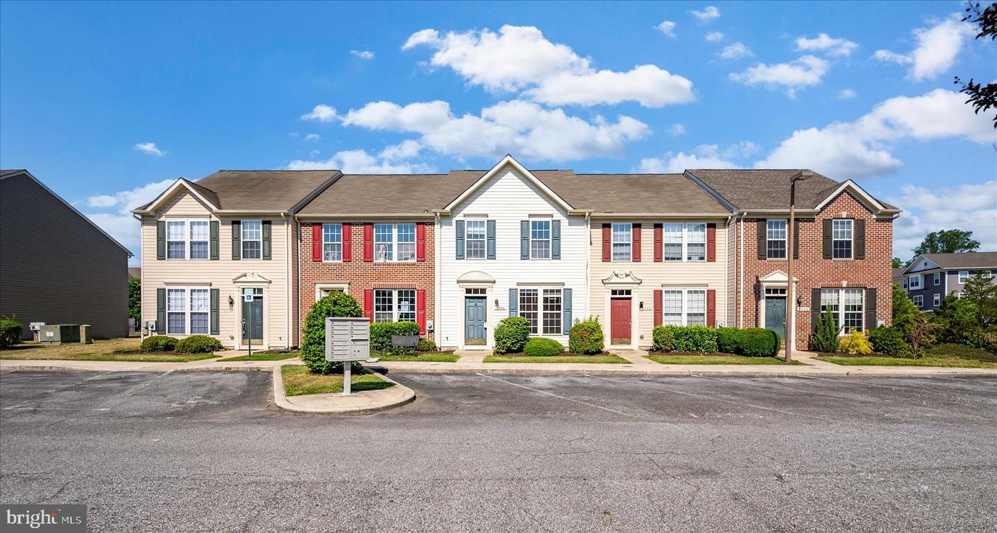 1009 Meadow View Drive