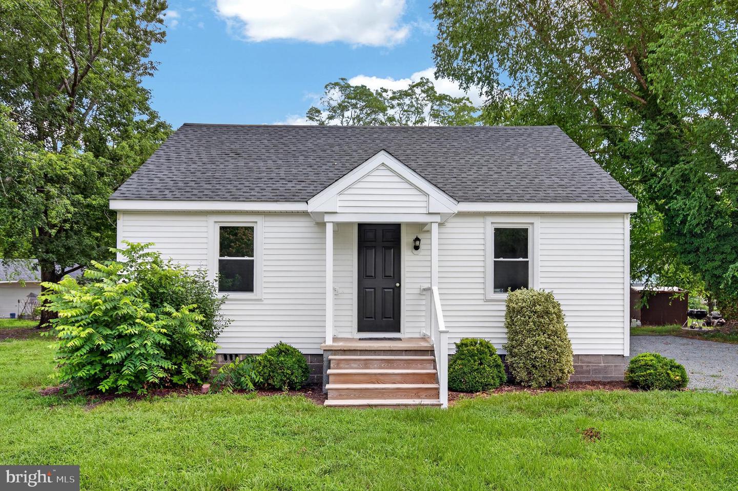 103 Russell Avenue