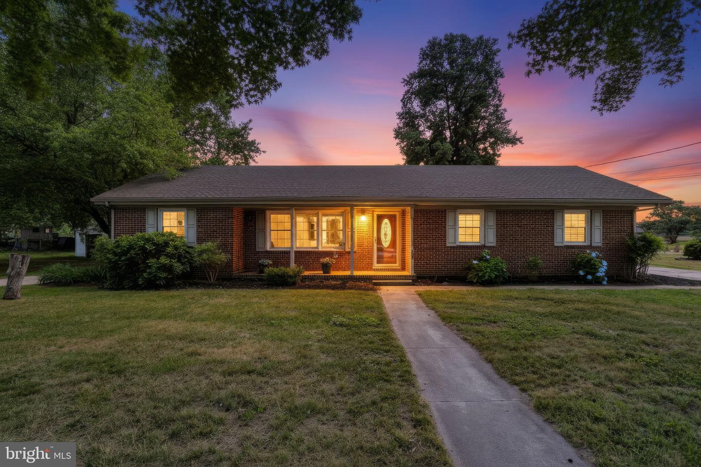 103 Whayland Drive, Hebron