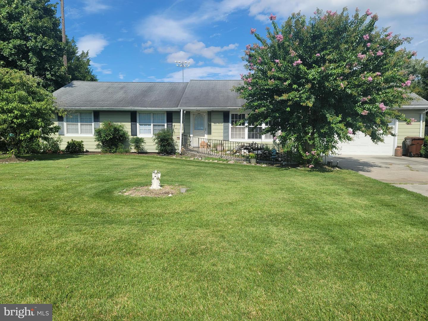 111 Clyde Avenue