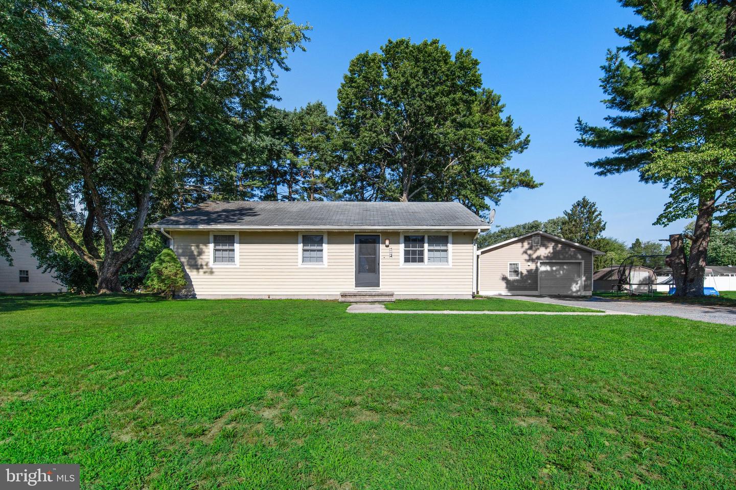 302 Brookview Drive, Salisbury