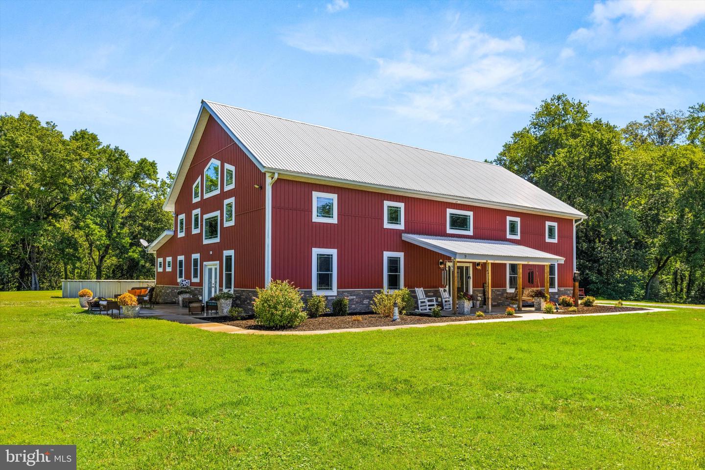 4505 Burbage Crossing Road, Pittsville