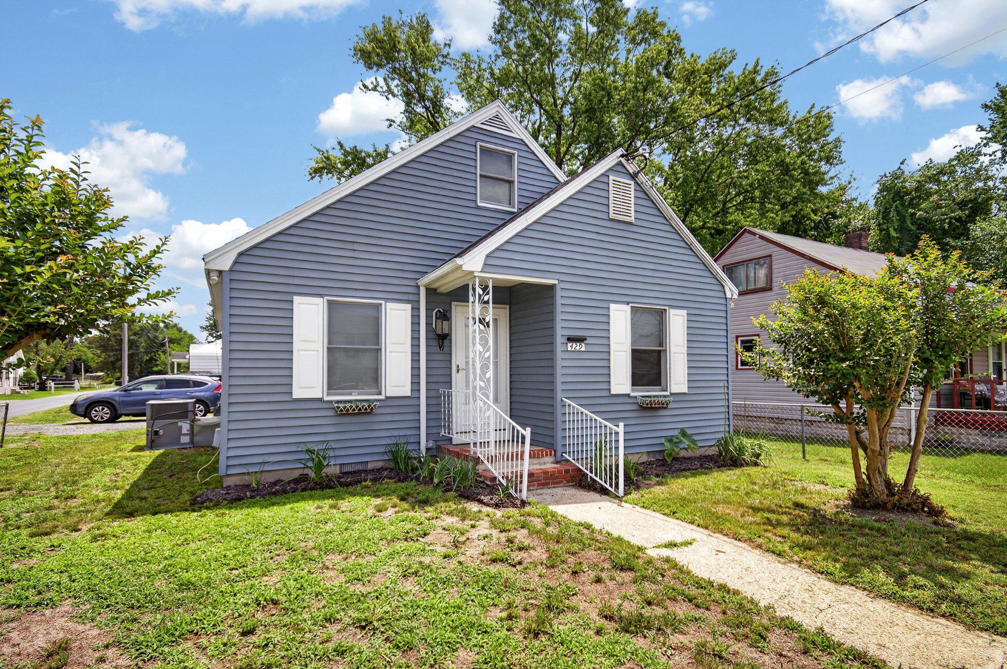 429 Hammond St