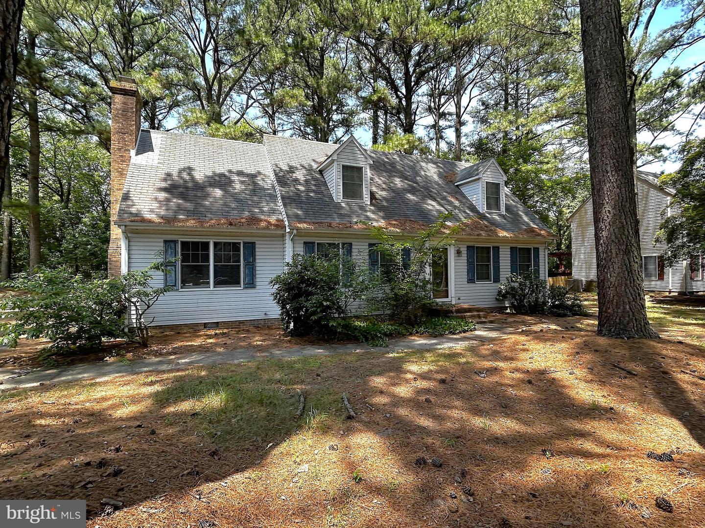 1716 W Clear Lake Drive