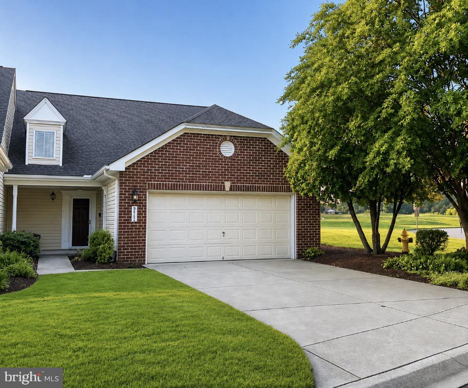 9042 Executive Club Drive