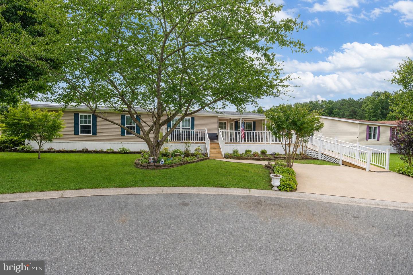 9067 Wood Thrush Ct