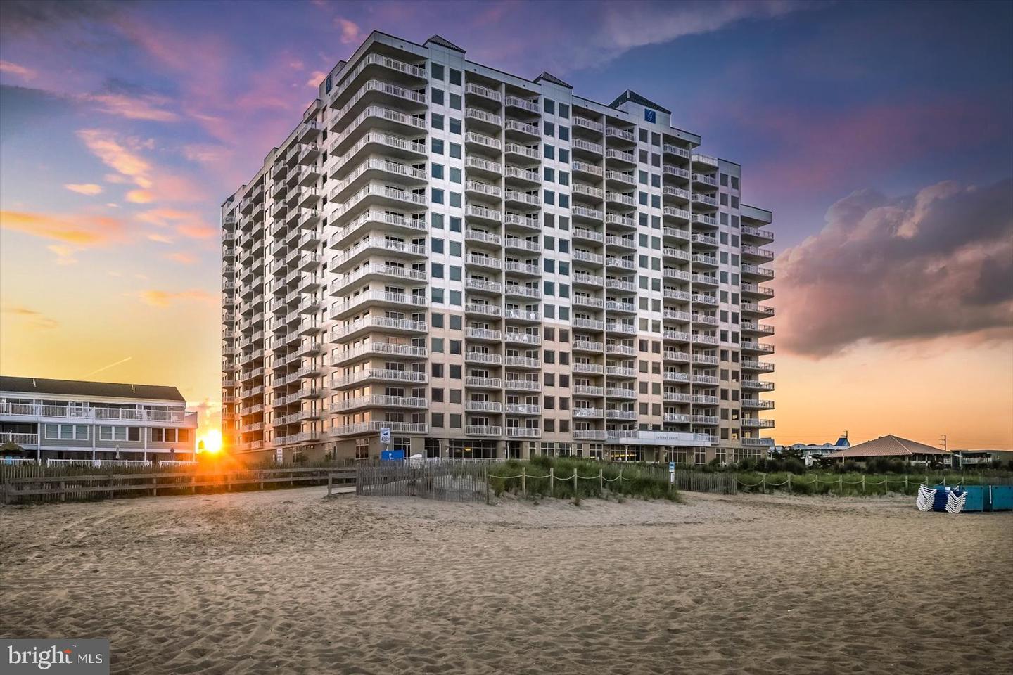 2 48th Street #402