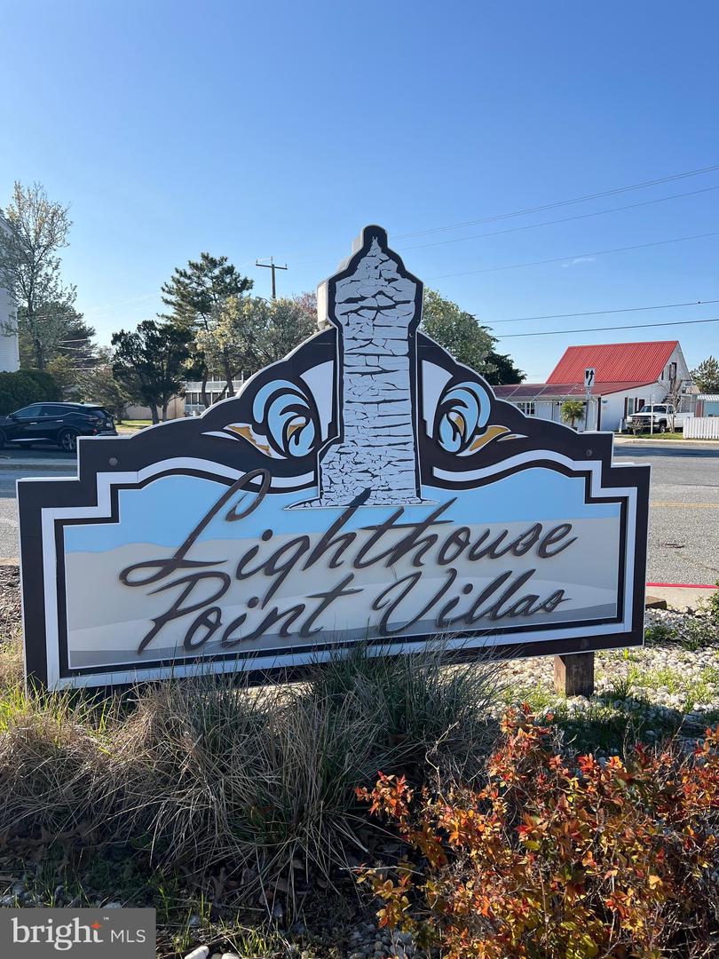 14409 Lighthouse Avenue #6