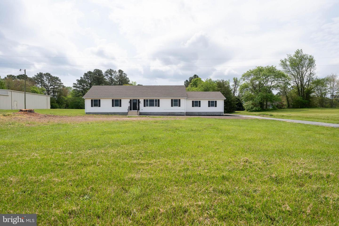 6060 Worcester Highway, Snow Hill