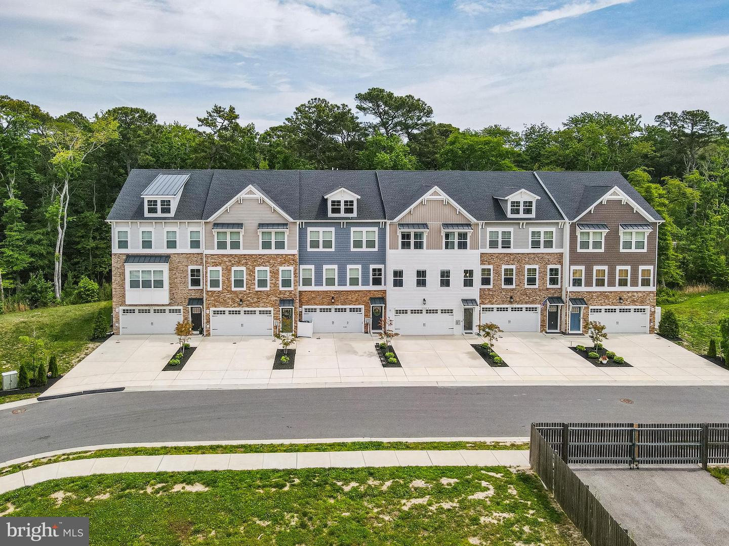 12428 Sea Oaks Lane #4, Berlin