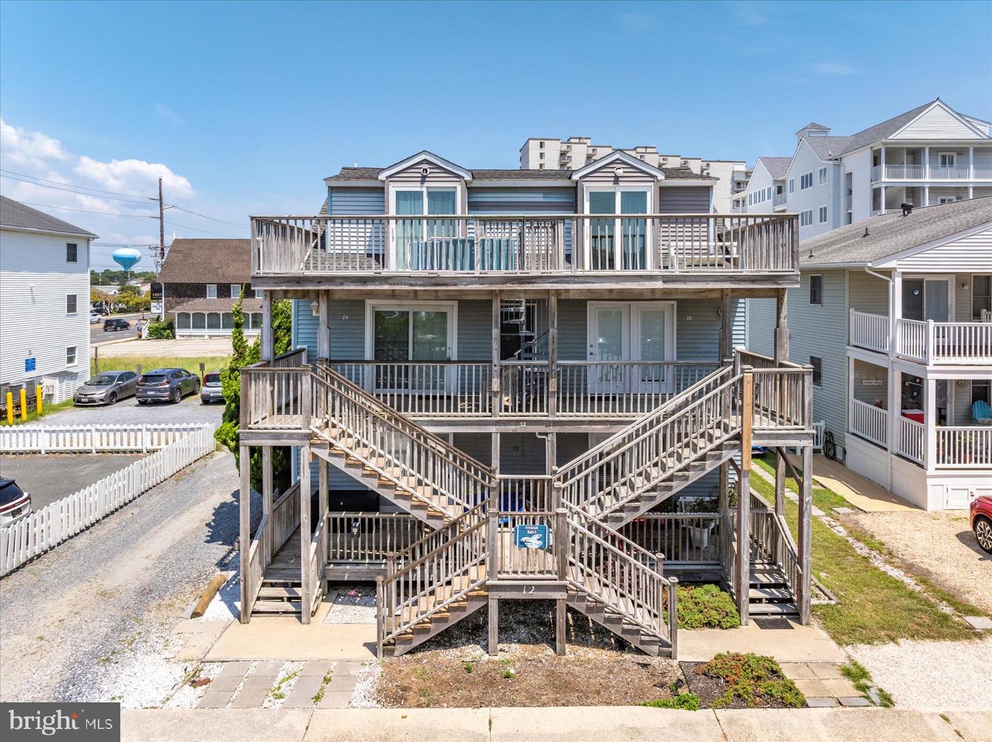 12 86th St # 2W