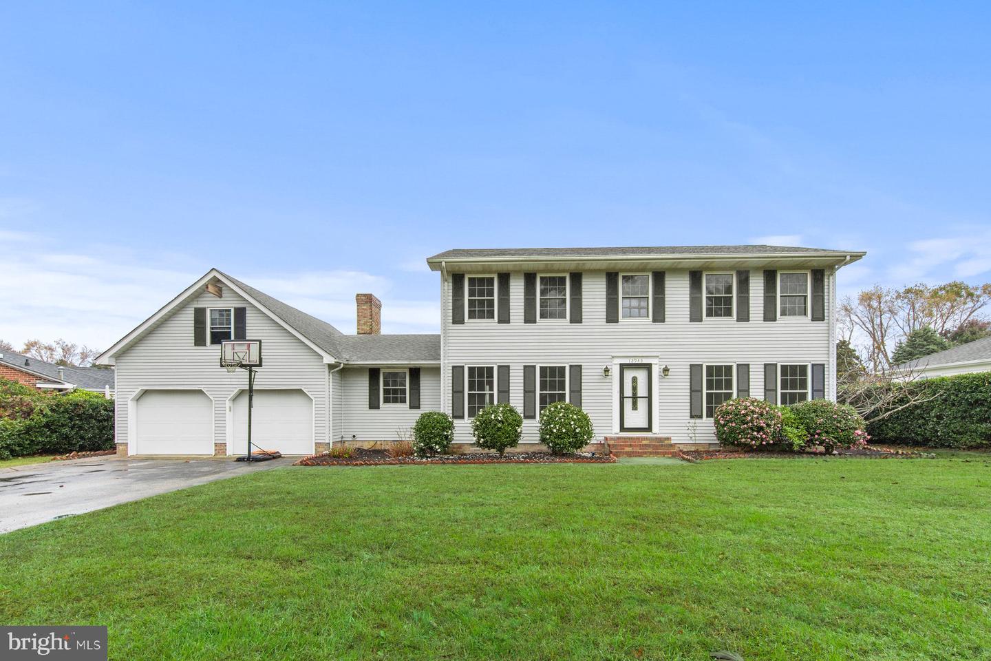 12943 Windy Dr