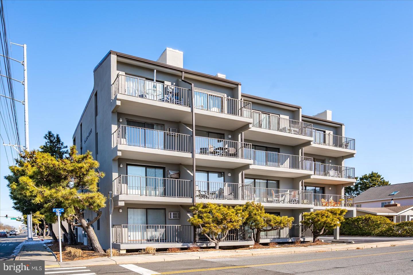 18 69th Street #9