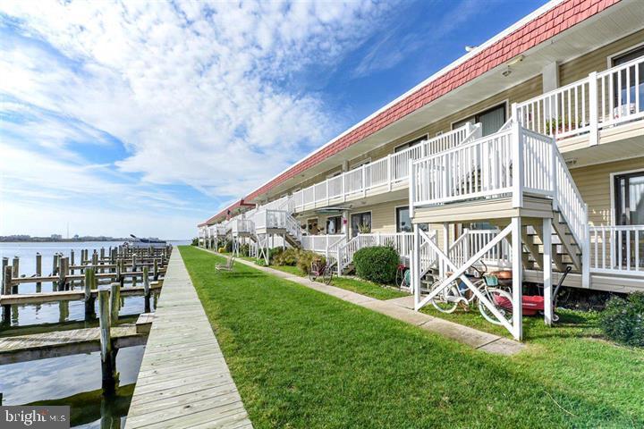 8906 Rusty Anchor Road #8