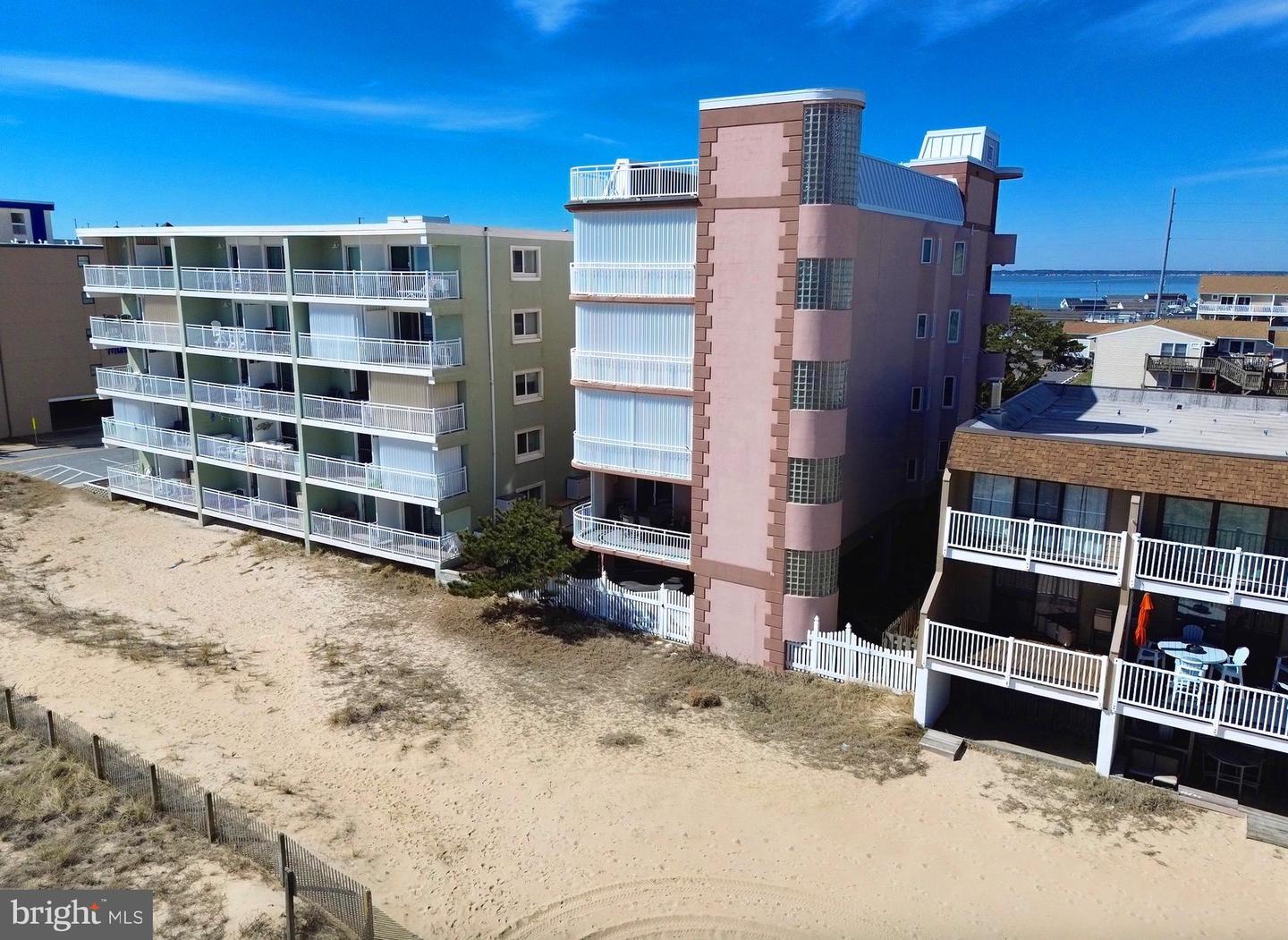 5105 Atlantic Avenue #101