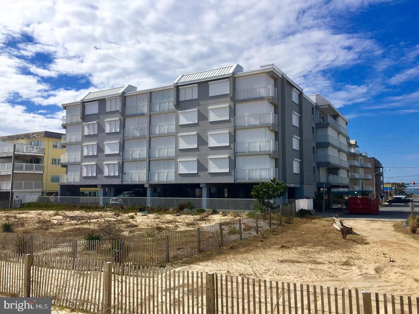 5 77th Street #204